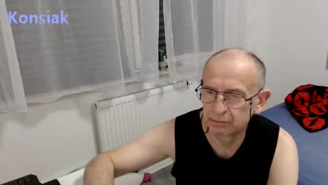 Komsiak online show from February 9, 2026, 4:11 pm