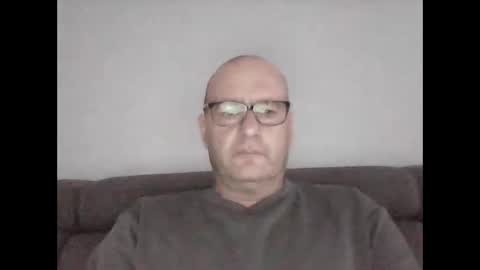 konsty17 online show from February 22, 2026, 10:19 pm