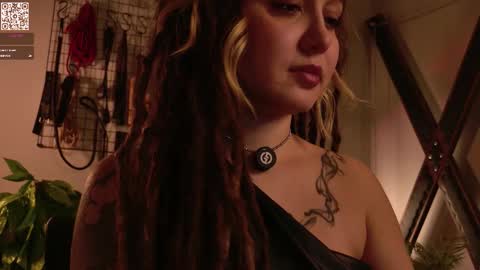 Kora       TG channel  online show from November 25, 2025, 1:22 pm