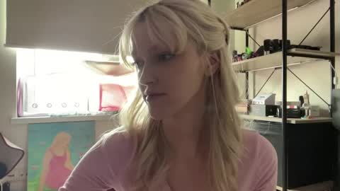 Ariela online show from June 4, 2026, 2:45 pm