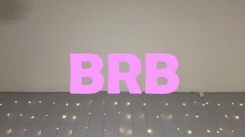 Snapshot of kortny_yo chatting on December 15, 2024, 7:21 pm Kortny online show from December 15, 2024, 7:21 pm