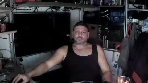 Snapshot of kostasgreek42 chatting on January 17, 2025, 6:44 pm Kosta online show from January 17, 2025, 6:44 pm