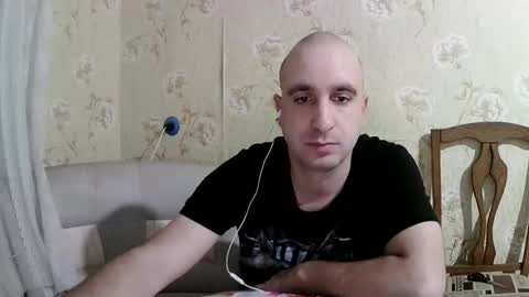 Snapshot of kostua31 chatting on November 15, 2025, 7:54 pm kvg-1994 online show from November 15, 2025, 7:54 pm