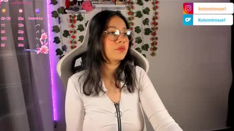 Kotomi online show from January 10, 2025, 1:32 am