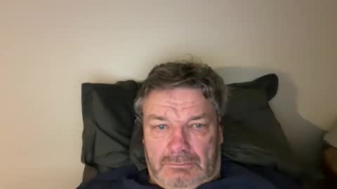 kovapoika online show from October 30, 2025, 2:18 pm