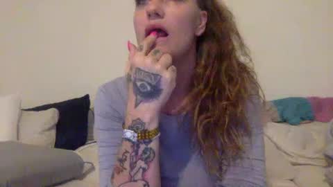 koyoteej online show from January 18, 2025, 10:39 pm