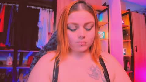 Khloe online show from April 7, 2026, 12:44 am