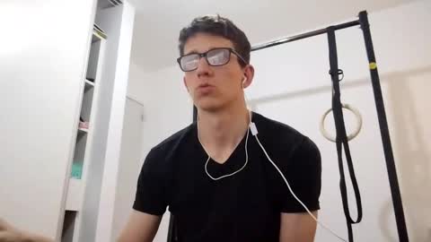 Facu online show from October 11, 2025, 11:20 am