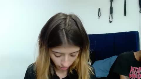 kratos_and_afrodita online show from February 4, 2026, 10:47 pm