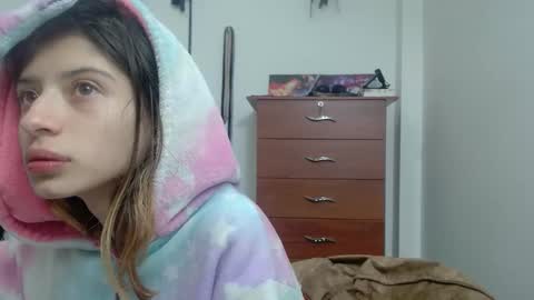 kratos_and_afrodita online show from April 13, 2026, 5:24 am