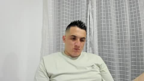 Snapshot of kratosfalcon chatting on April 1, 2026, 3:40 am Clark online show from April 1, 2026, 3:40 am