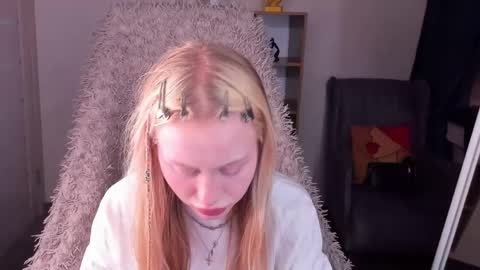 Snapshot of kris_grant chatting on May 10, 2026, 10:31 am kris_grant online show from May 10, 2026, 10:31 am