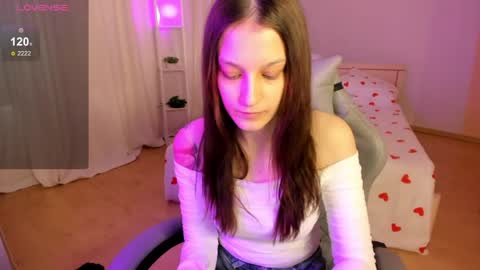 krisdoeill online show from April 6, 2026, 2:09 am