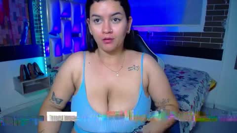 Snapshot of kriss_sweetboobs chatting on April 18, 2026, 12:42 pm kriss_sweetboobs online show from April 18, 2026, 12:42 pm