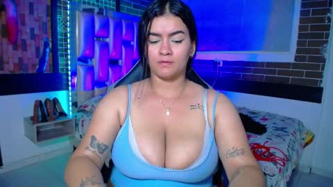 Snapshot of kriss_sweetboobs chatting on April 18, 2026, 7:58 pm kriss_sweetboobs online show from April 18, 2026, 7:58 pm
