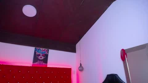 Snapshot of kriss_sweetboobs chatting on May 27, 2026, 1:08 pm kriss_sweetboobs online show from May 27, 2026, 1:08 pm