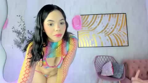 Snapshot of krissi_latore chatting on July 13, 2026, 12:24 am Krisstine online show from July 13, 2026, 12:24 am