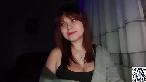 Snapshot of kristibloom chatting on September 17, 2025, 6:09 pm Christie online show from September 17, 2025, 6:09 pm