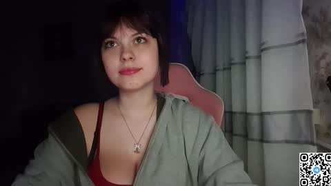 Snapshot of kristibloom chatting on September 27, 2025, 6:13 pm Christie online show from September 27, 2025, 6:13 pm