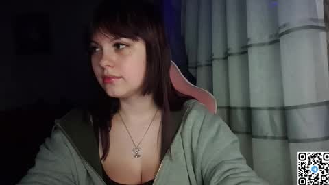 Snapshot of kristibloom chatting on October 3, 2025, 6:16 pm Christie online show from October 3, 2025, 6:16 pm