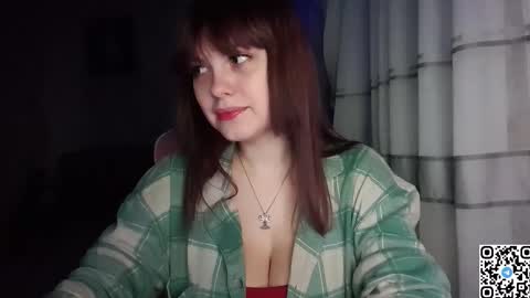 Snapshot of kristibloom chatting on October 8, 2025, 6:49 pm Christie online show from October 8, 2025, 6:49 pm