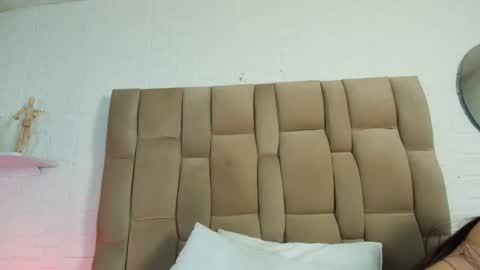 Snapshot of kristin_ramirez chatting on September 19, 2025, 11:33 am Kristin online show from September 19, 2025, 11:33 am