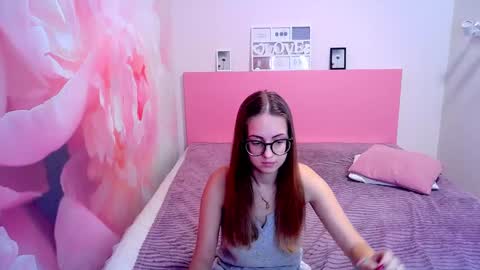 Snapshot of kristina_adel chatting on December 20, 2024, 11:32 am Kristina Adel online show from December 20, 2024, 11:32 am