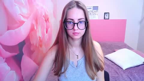 Snapshot of kristina_adel chatting on December 30, 2024, 8:10 am Kristina Adel online show from December 30, 2024, 8:10 am