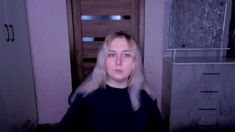 Kristy online show from June 24, 2026, 12:42 am