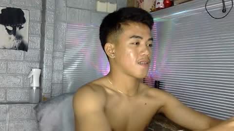 kritthanarkorn online show from February 2, 2026, 3:11 pm