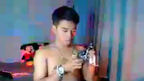 Snapshot of kritthanarkorn chatting on July 14, 2026, 12:00 pm kritthanarkorn online show from July 14, 2026, 12:00 pm