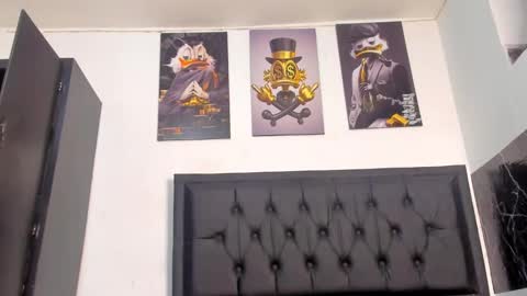 Snapshot of krixtybrown chatting on January 14, 2025, 3:01 am krixty online show from January 14, 2025, 3:01 am