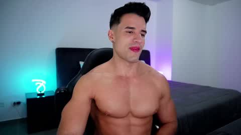 Snapshot of krops_ chatting on February 12, 2025, 9:20 am KROPS online show from February 12, 2025, 9:20 am