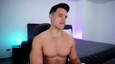 Snapshot of krops_ chatting on March 5, 2025, 11:06 am KROPS online show from March 5, 2025, 11:06 am