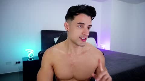 Snapshot of krops_ chatting on March 9, 2025, 8:51 am KROPS online show from March 9, 2025, 8:51 am