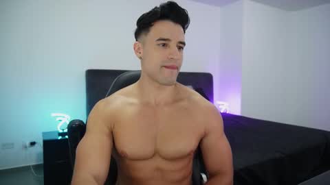 Snapshot of krops_ chatting on September 10, 2025, 12:05 pm KROPS online show from September 10, 2025, 12:05 pm