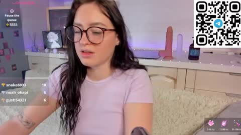 Snapshot of kruela_eva chatting on February 4, 2025, 2:49 am Kruela GTM3Tue Wed Thu Fri Sun 0400 am-1030pm online show from February 4, 2025, 2:49 am