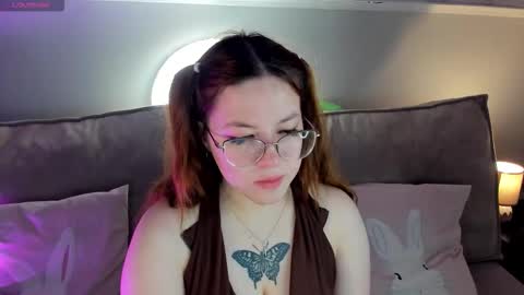 Krys online show from March 18, 2026, 1:09 am