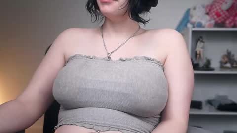 Krystal Syx online show from February 15, 2026, 6:59 pm