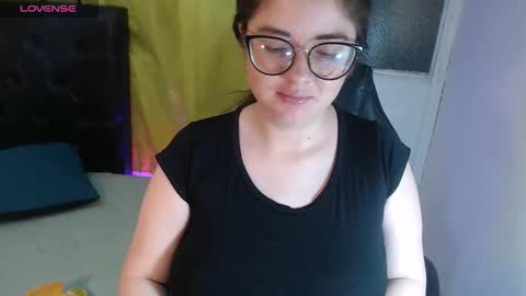 kryystaladams online show from February 1, 2026, 10:36 am