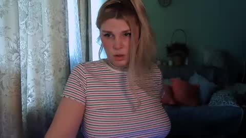 Snapshot of kudesnizza chatting on February 21, 2025, 10:28 am Annika MTF ts post -op online show from February 21, 2025, 10:28 am