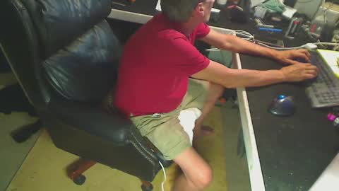 Snapshot of kumoncam01 chatting on September 30, 2025, 10:31 am kumoncam01 online show from September 30, 2025, 10:31 am