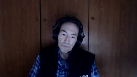 Snapshot of kunegis chatting on January 6, 2025, 6:47 am ImetandfellinloveKuanyim online show from January 6, 2025, 6:47 am