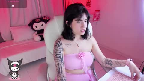 Snapshot of kuritoo_ chatting on December 3, 2025, 2:08 am online show from December 3, 2025, 2:08 am