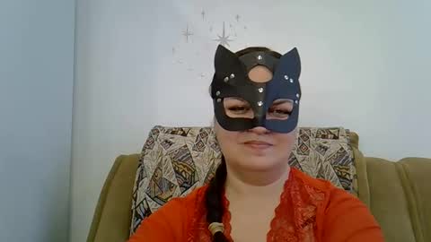 kurkuma_ online show from February 16, 2026, 1:29 pm