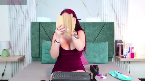 Snapshot of kuromi_red chatting on May 6, 2026, 12:21 pm kuromi_red online show from May 6, 2026, 12:21 pm