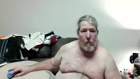 kurtdrreddragon1 online show from November 20, 2025, 12:44 am