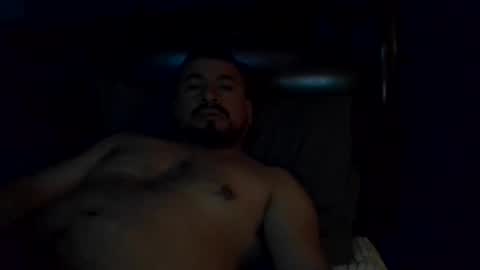 Snapshot of kush40 chatting on December 7, 2024, 1:18 pm kush40 online show from December 7, 2024, 1:18 pm