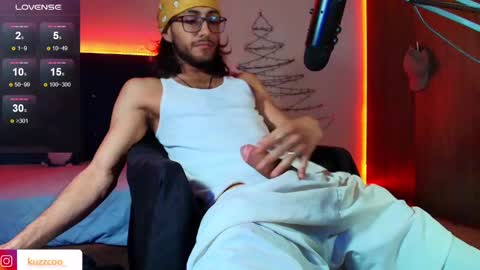 kuzzcoo online show from February 9, 2025, 10:20 am