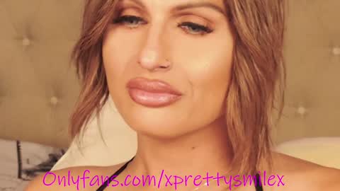 Snapshot of kxaxmichelle chatting on December 2, 2024, 10:23 pm Kick online show from December 2, 2024, 10:23 pm